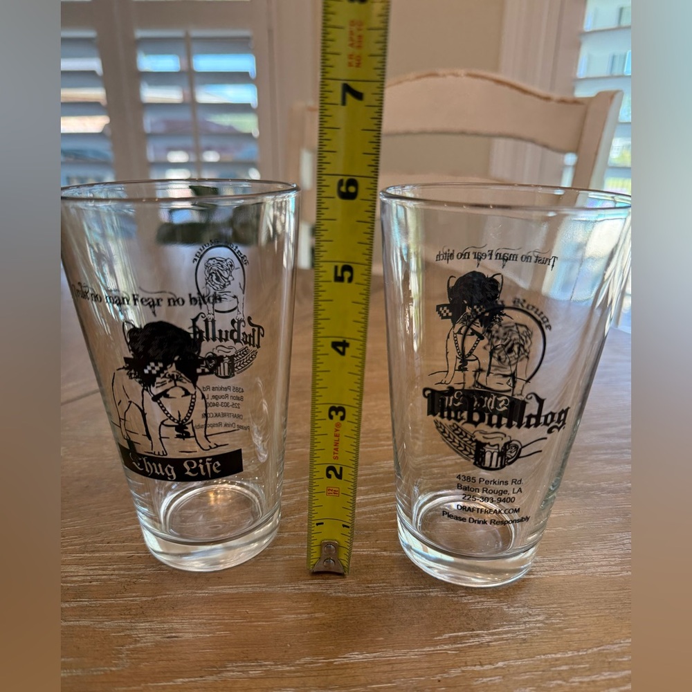 The Bulldog Tavern beer Glasses set of 2 thug life